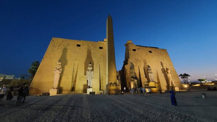 Tempio di Luxor di notte